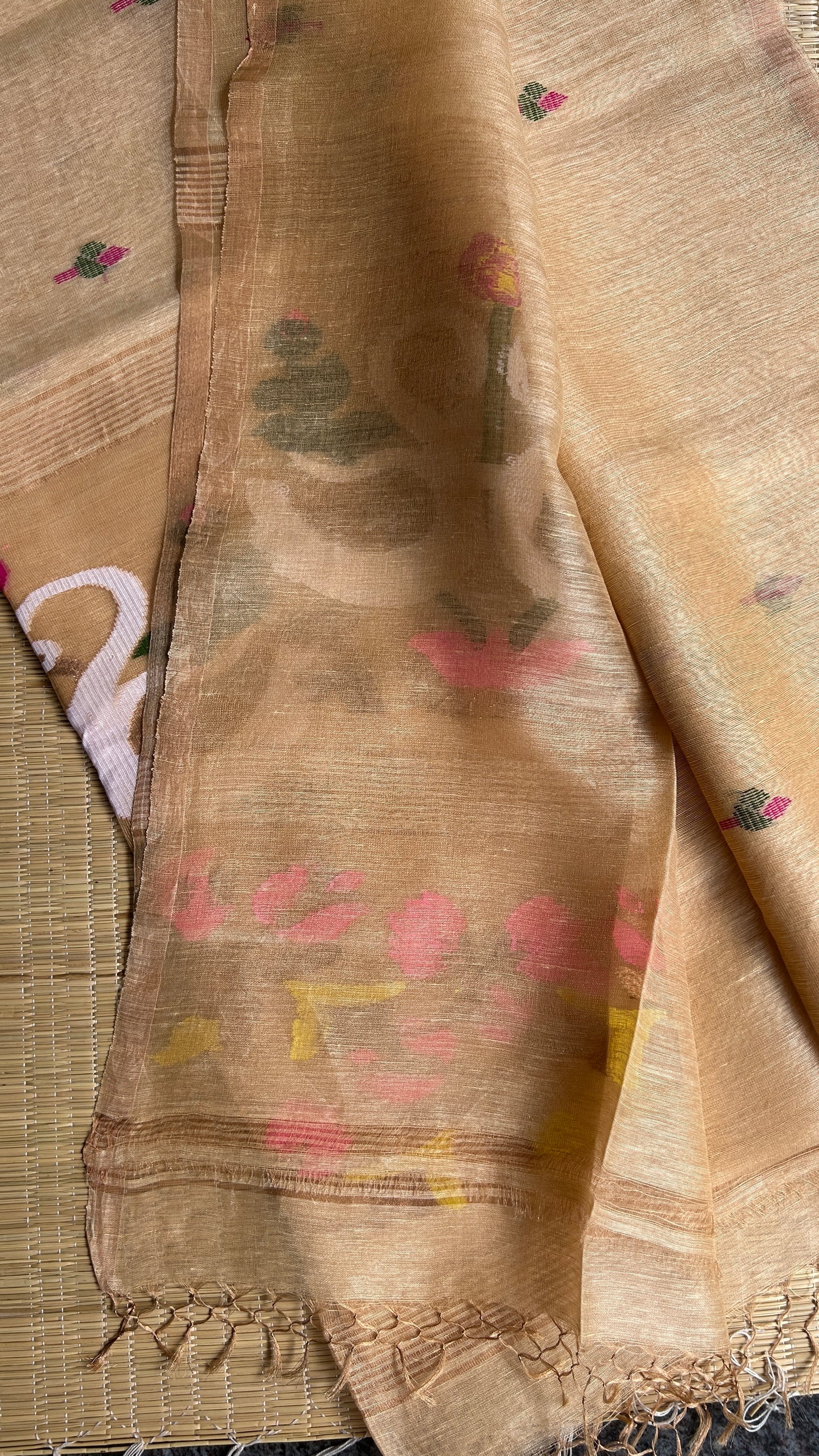 Biscuit cream silk linen jamdani saree with swan motifs - with handloom mark