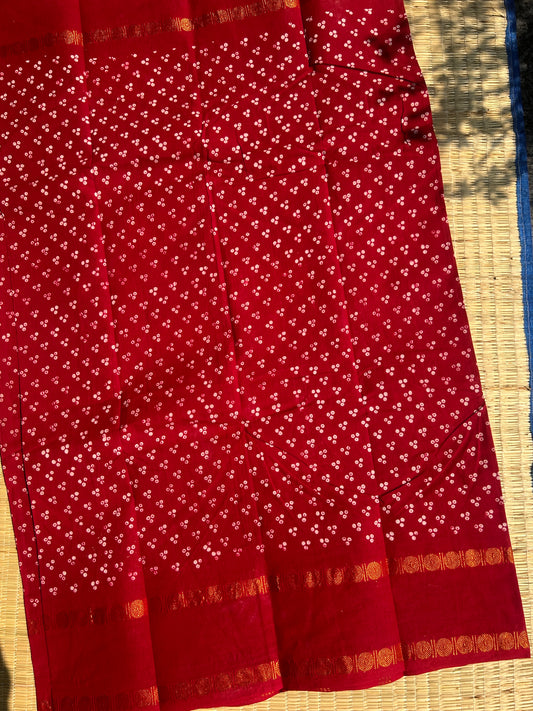 Dark Kumkum red 120 count wax sungudi cotton saree (three dot)