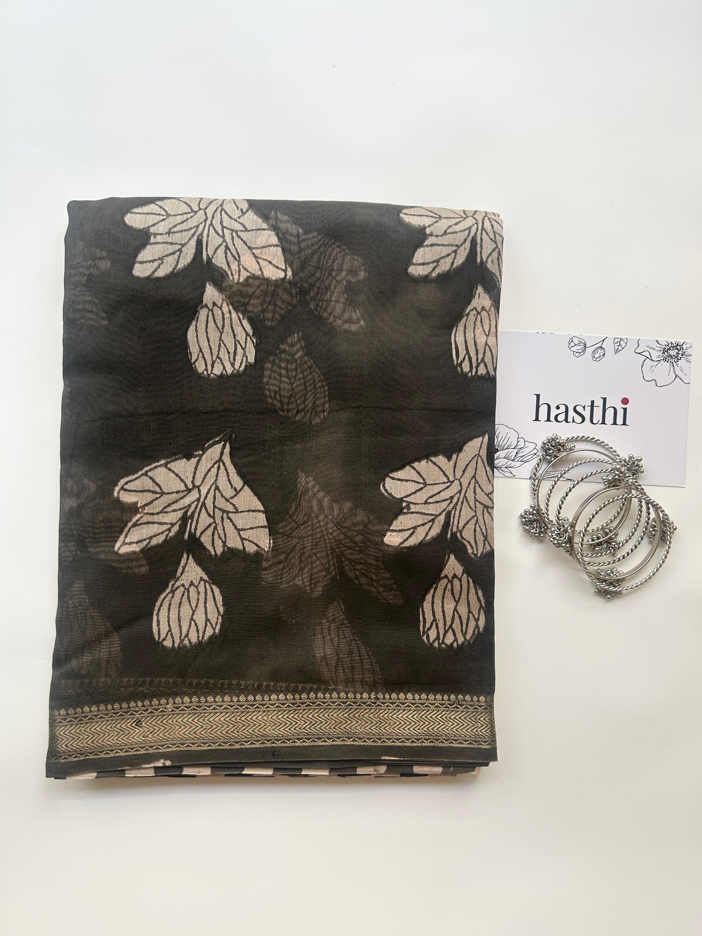 Black floral Maheshwari silk saree