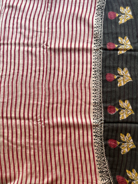 Dark pink stripes Maheshwari silk saree