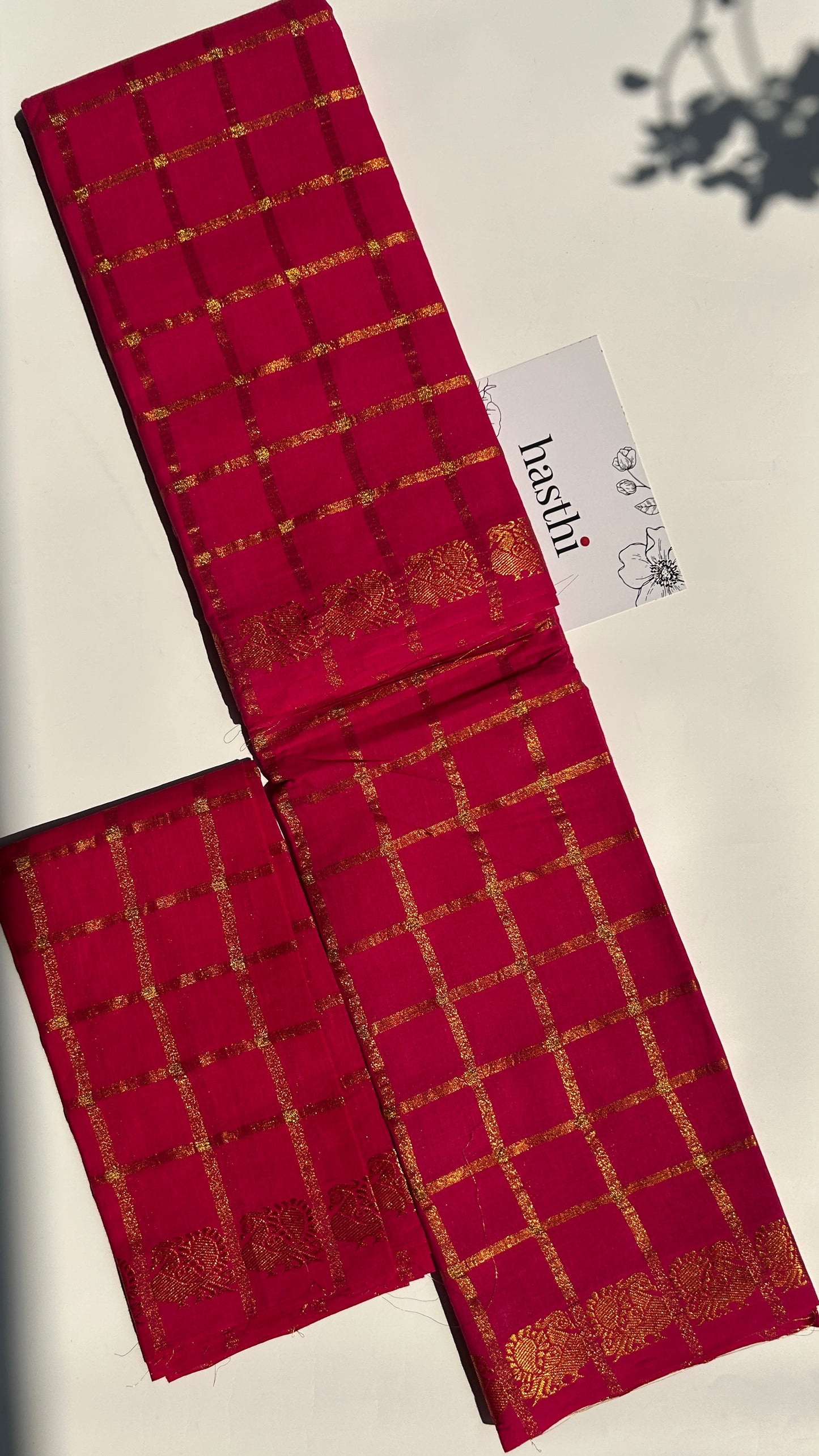 Pink Madurai sungudi cotton saree with checks