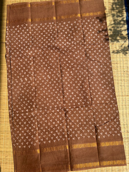 Biscuit brown 120 count wax sungudi cotton saree (three dot)