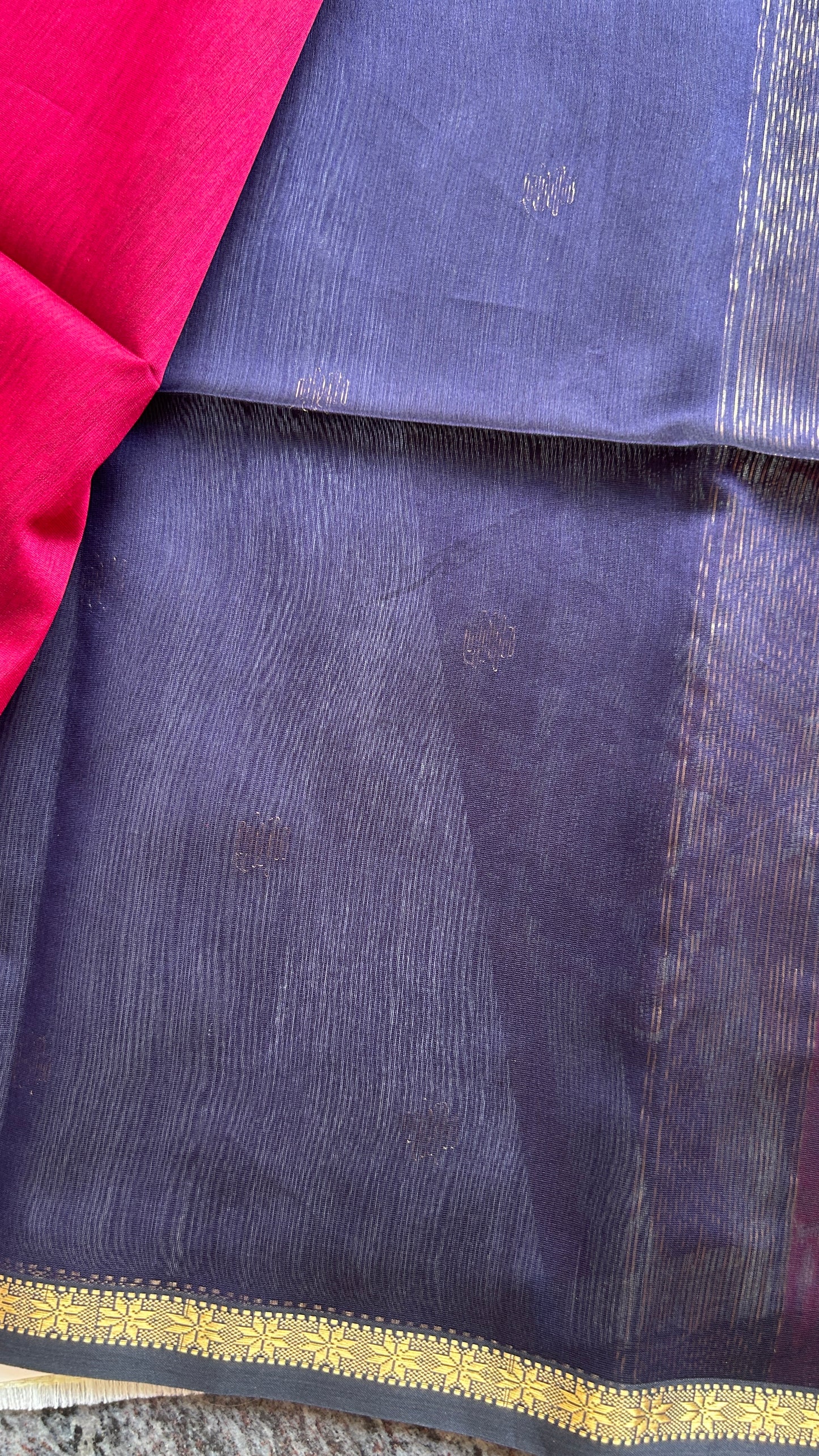 Dark pink & Navy Blue Maheshwari handloom saree