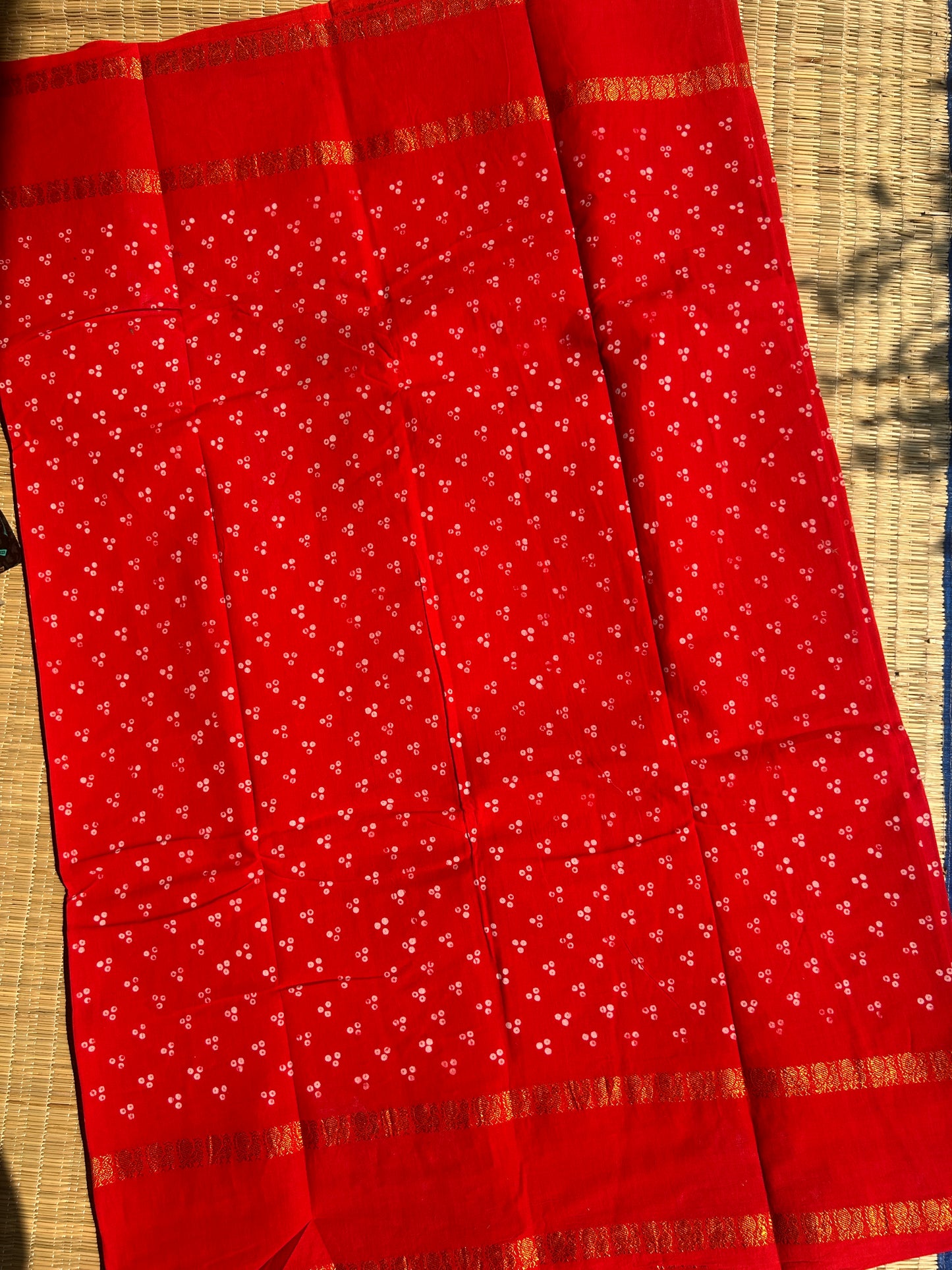 Orange red 120 count wax sungudi cotton saree (three dot)