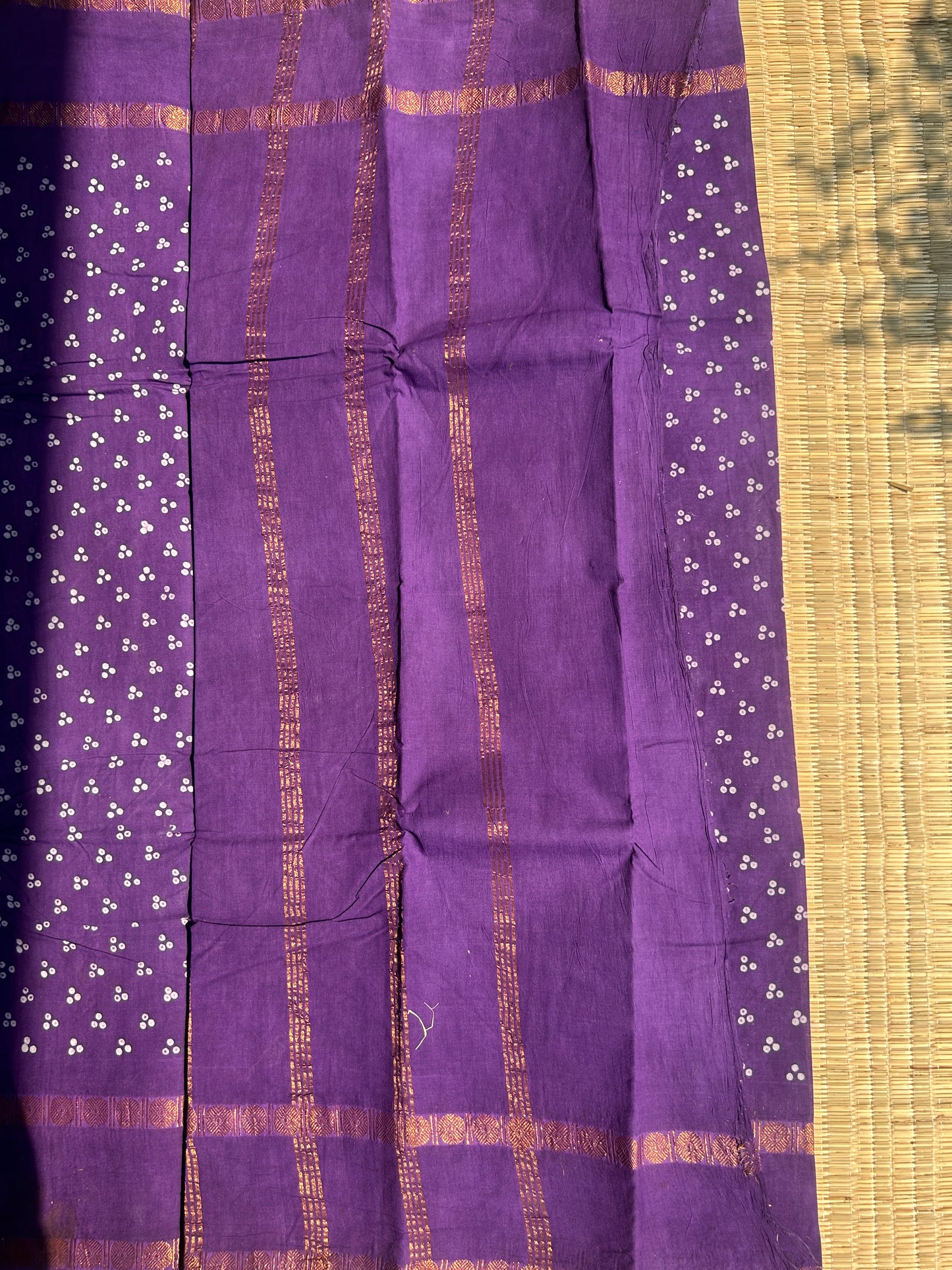 Purple 120 count wax sungudi cotton saree (three dot)