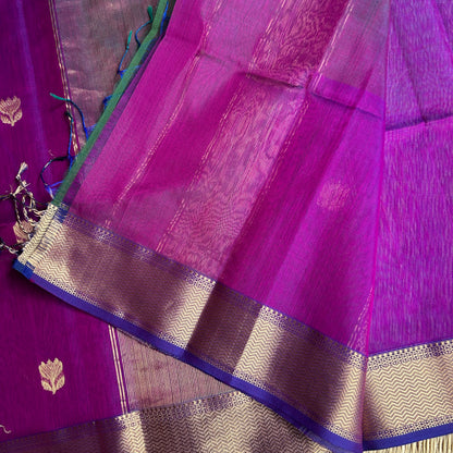 Plum (Neredu) Maheshwari handloom saree with flower motifs