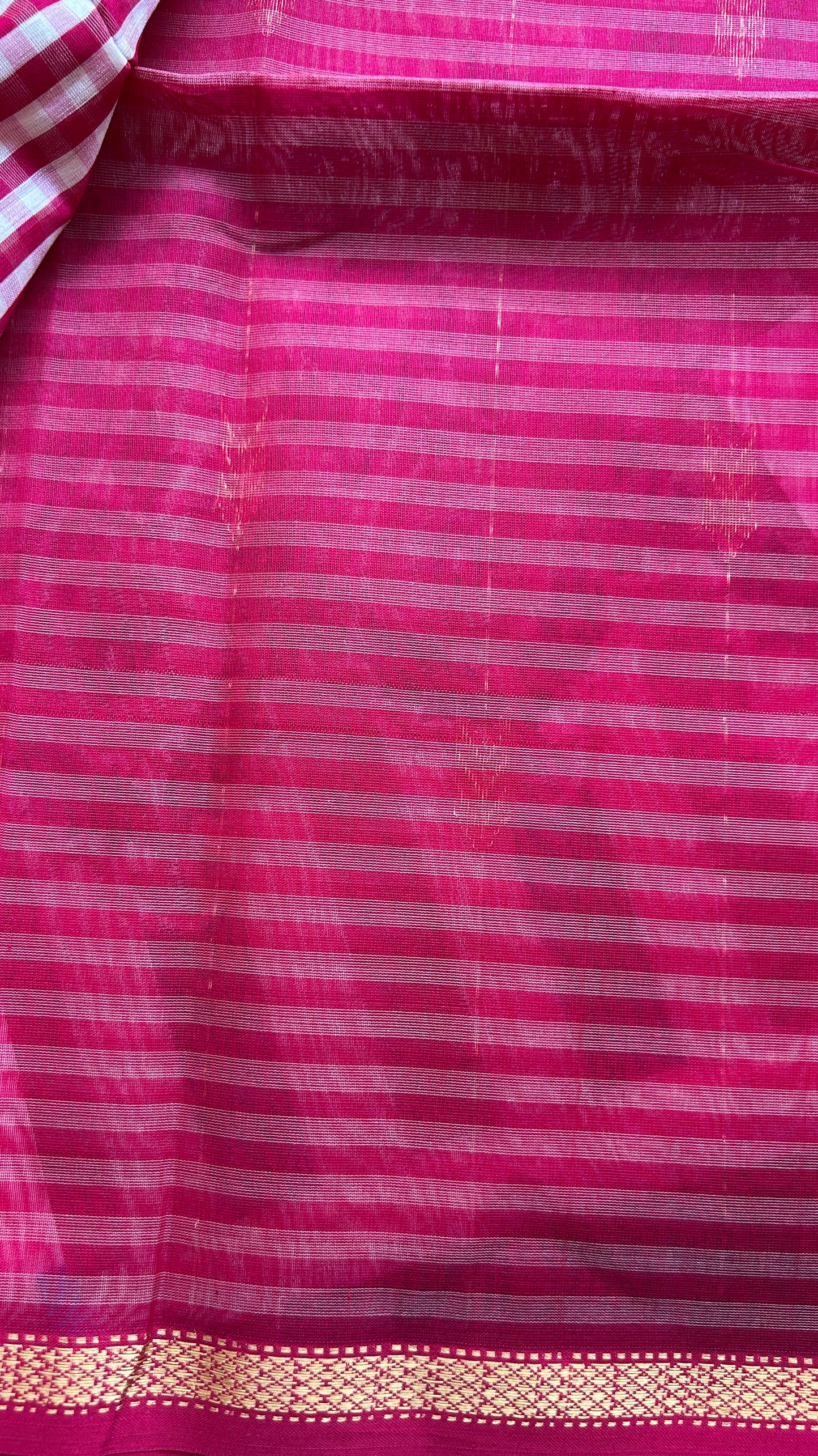 Pink checks Maheshwari handloom saree