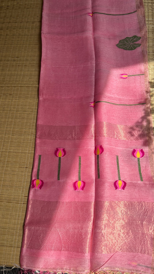 Baby pink silk linen jamdani saree with lotus motifs - with handloom mark