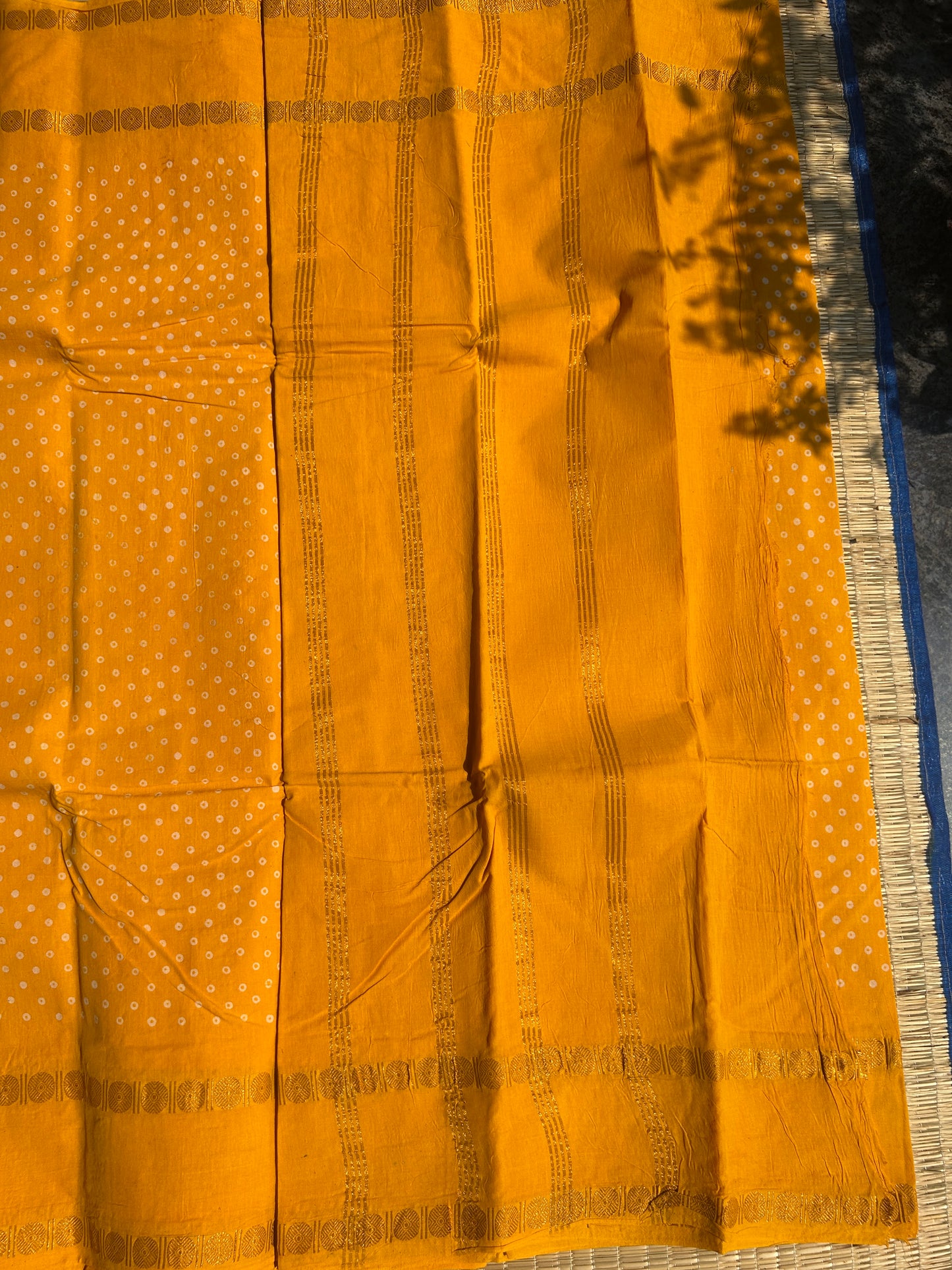 Yellow 120 count wax sungudi cotton saree (single dot)
