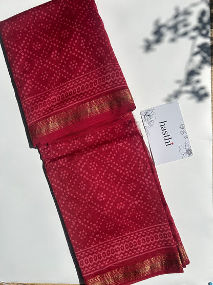 Red Maheshwari silk saree with geometric dots pattern
