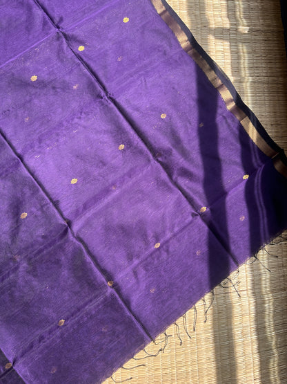 Dark Purple Maheshwari handloom saree with flower motifs