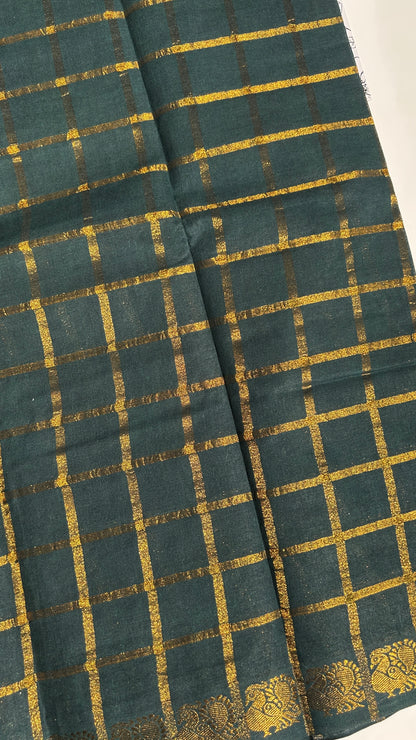 Green Madurai sungudi cotton saree with checks