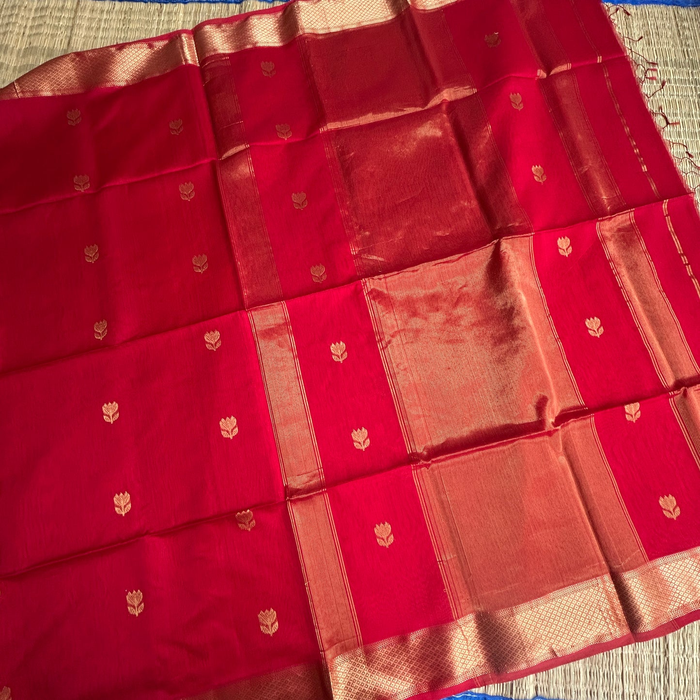 Pure Red Maheshwari handloom saree with flower motifs