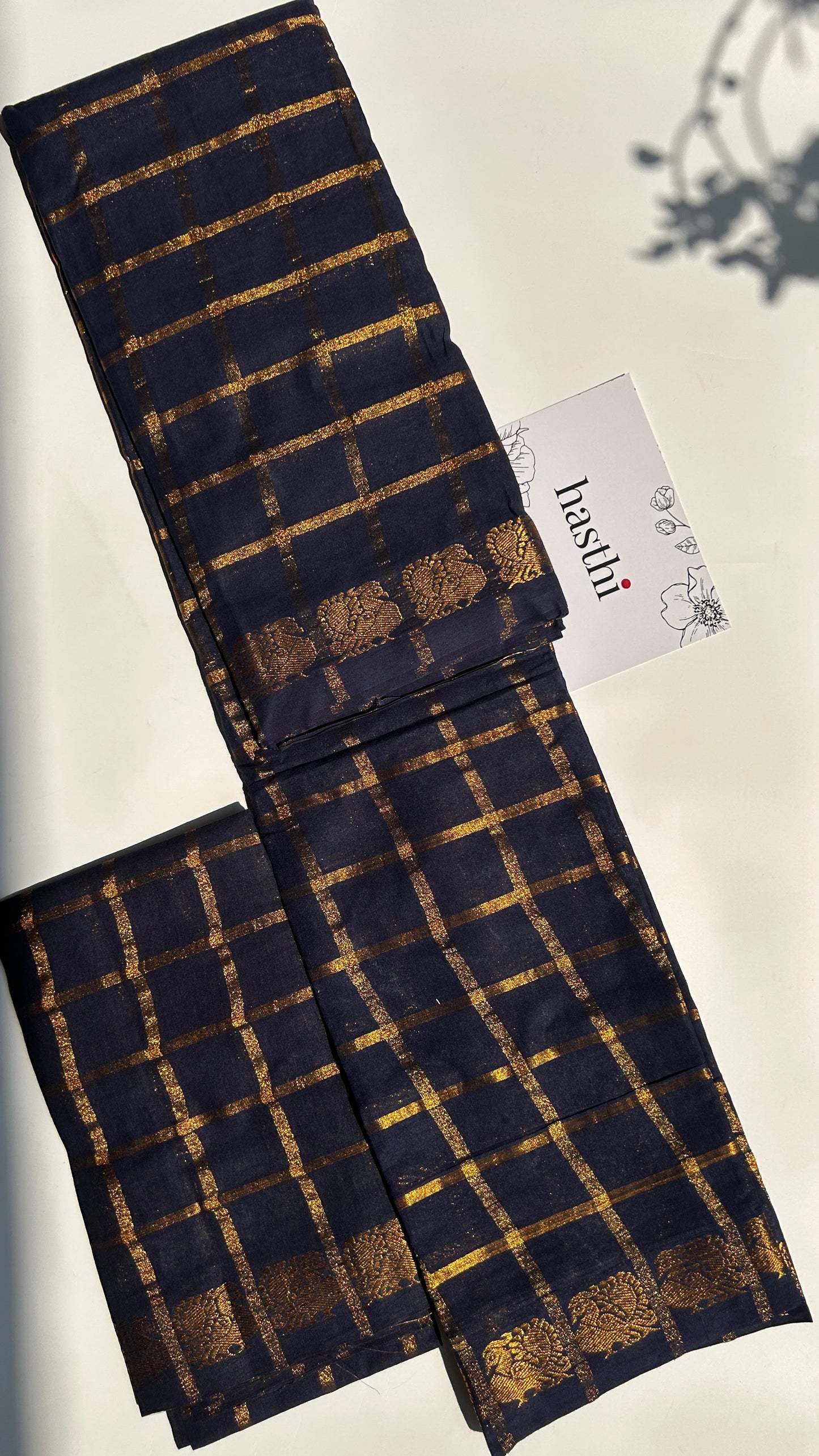 Navy Blue Madurai sungudi cotton saree with checks