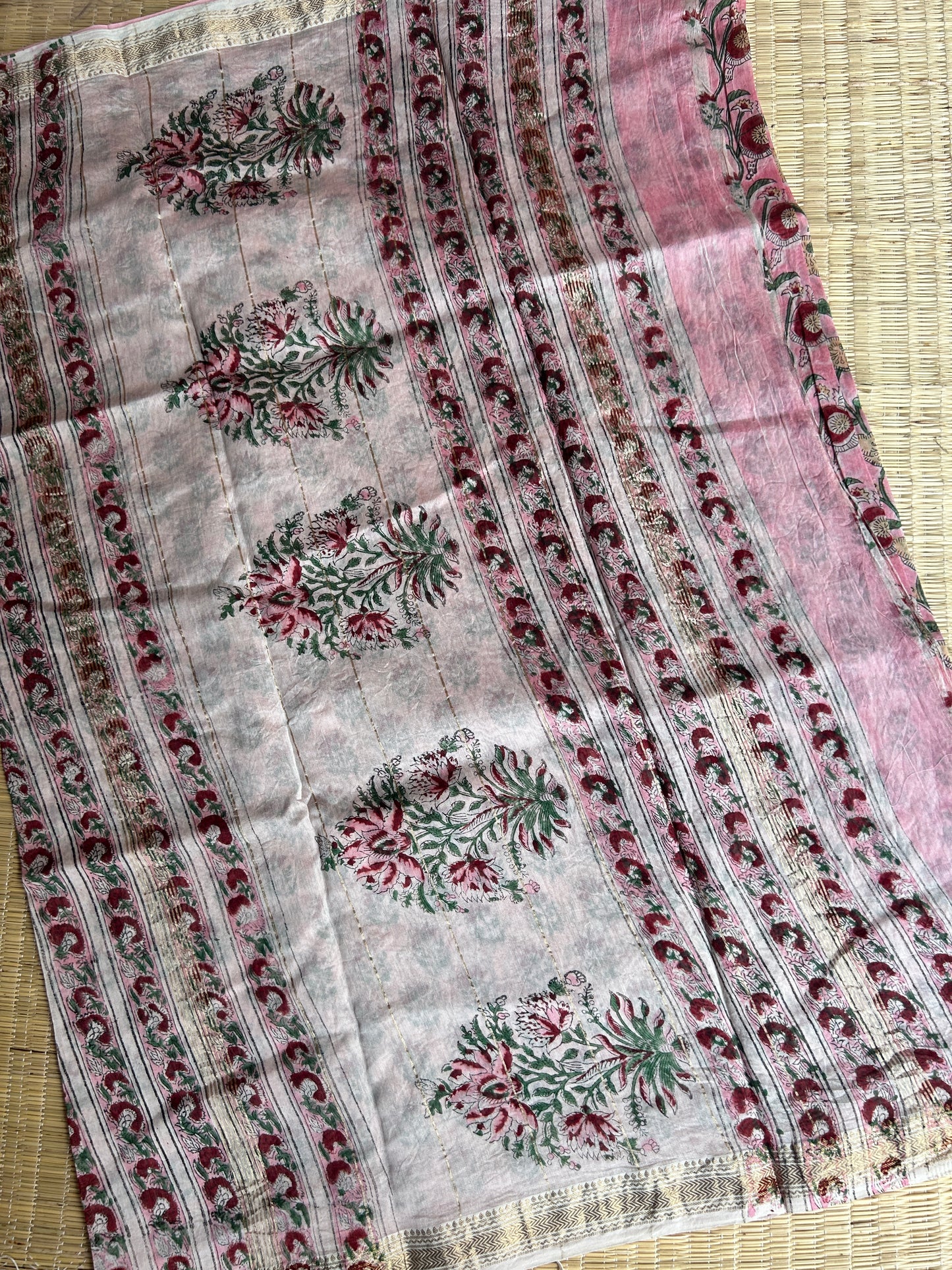 Peach floral Maheshwari silk saree