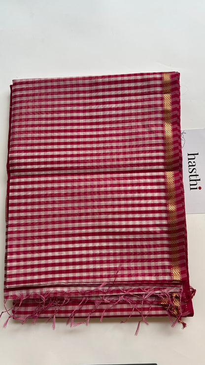 Pink checks Maheshwari handloom saree