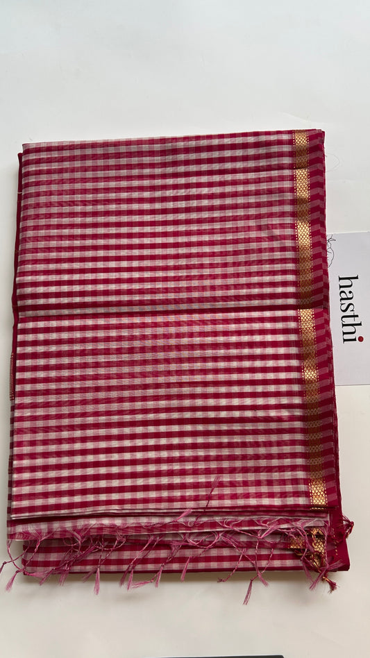 Pink checks Maheshwari handloom saree