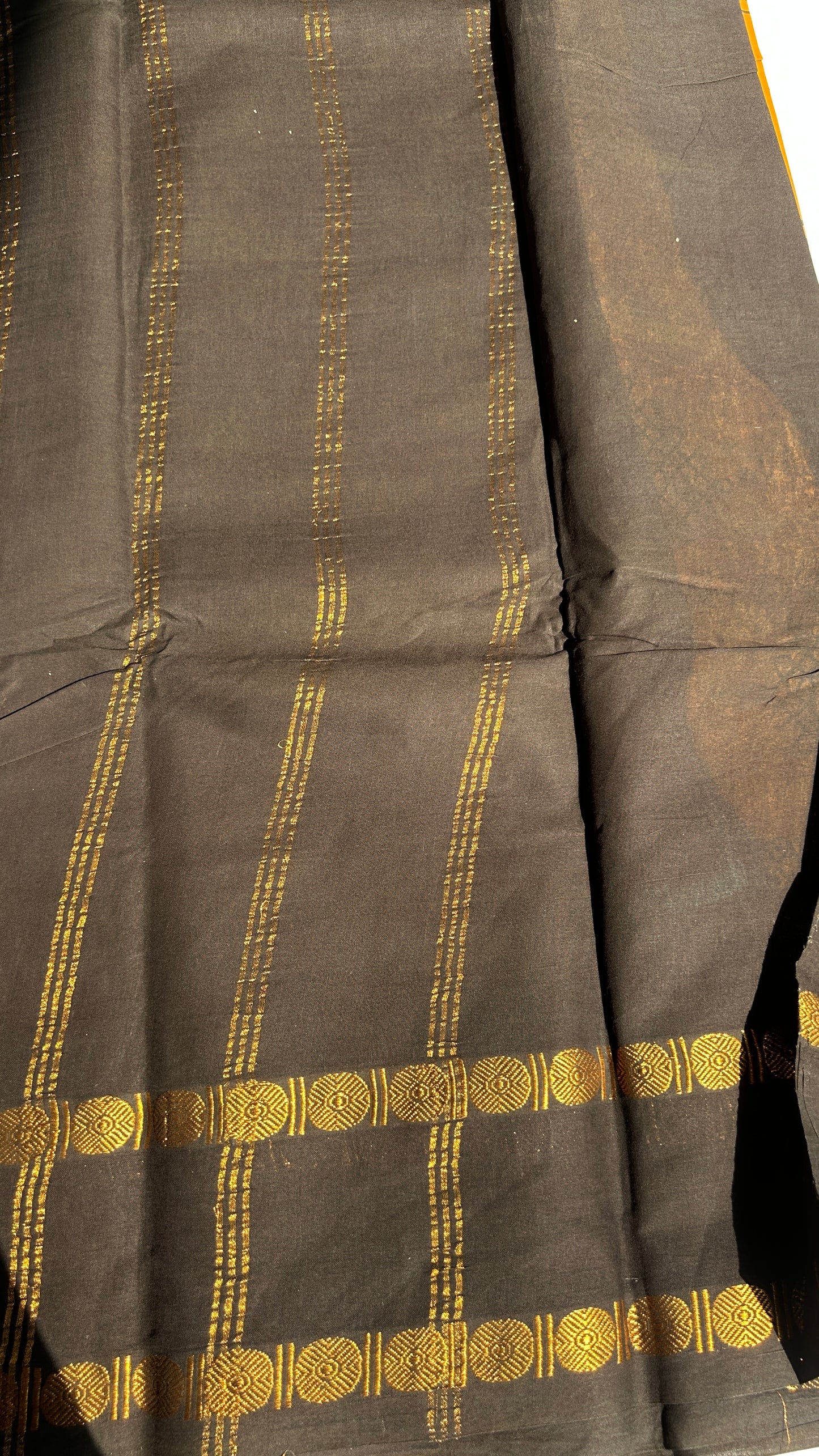 Mango Yellow Madurai sungudi cotton saree with kolam motif