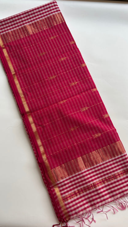 Pink checks Maheshwari handloom saree