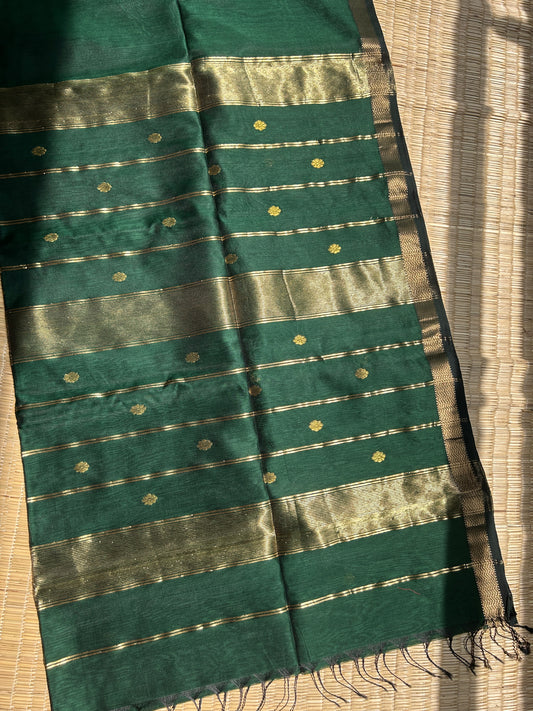 Dark Green Maheshwari handloom saree with flower motifs