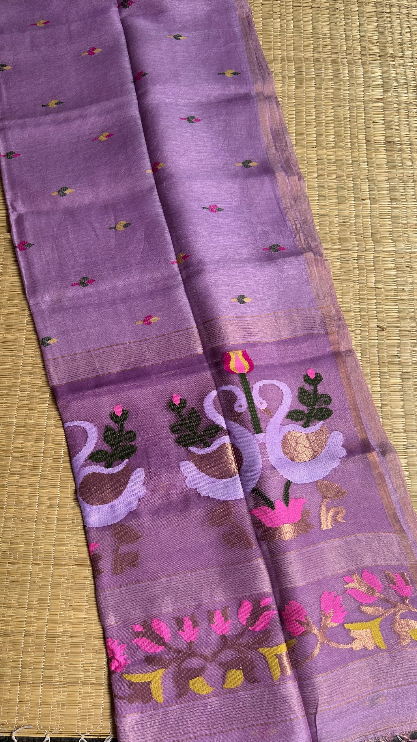 Lavender silk linen jamdani saree with swan motifs - with handloom mark