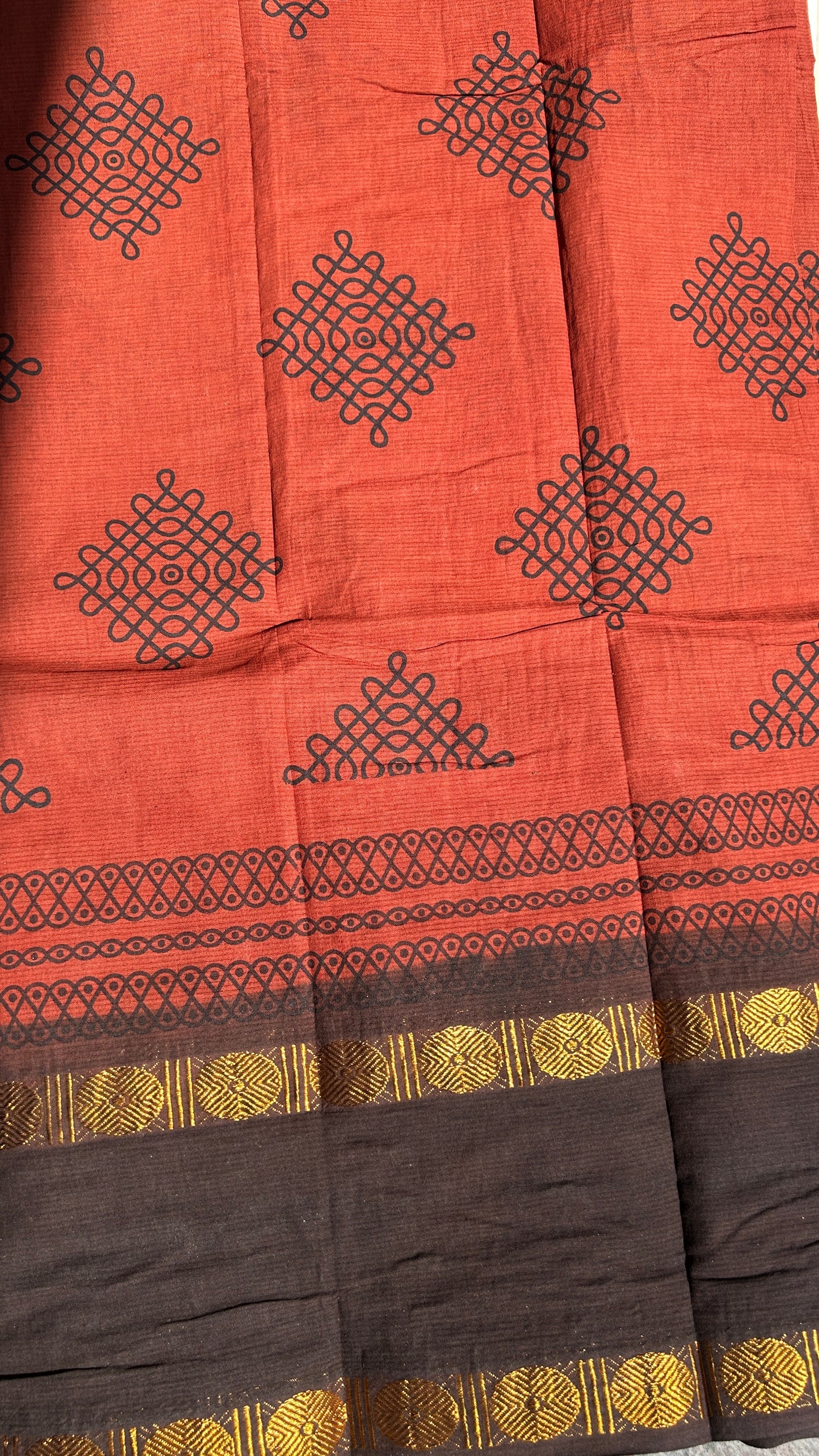 Brown Madurai sungudi cotton saree with kolam motif