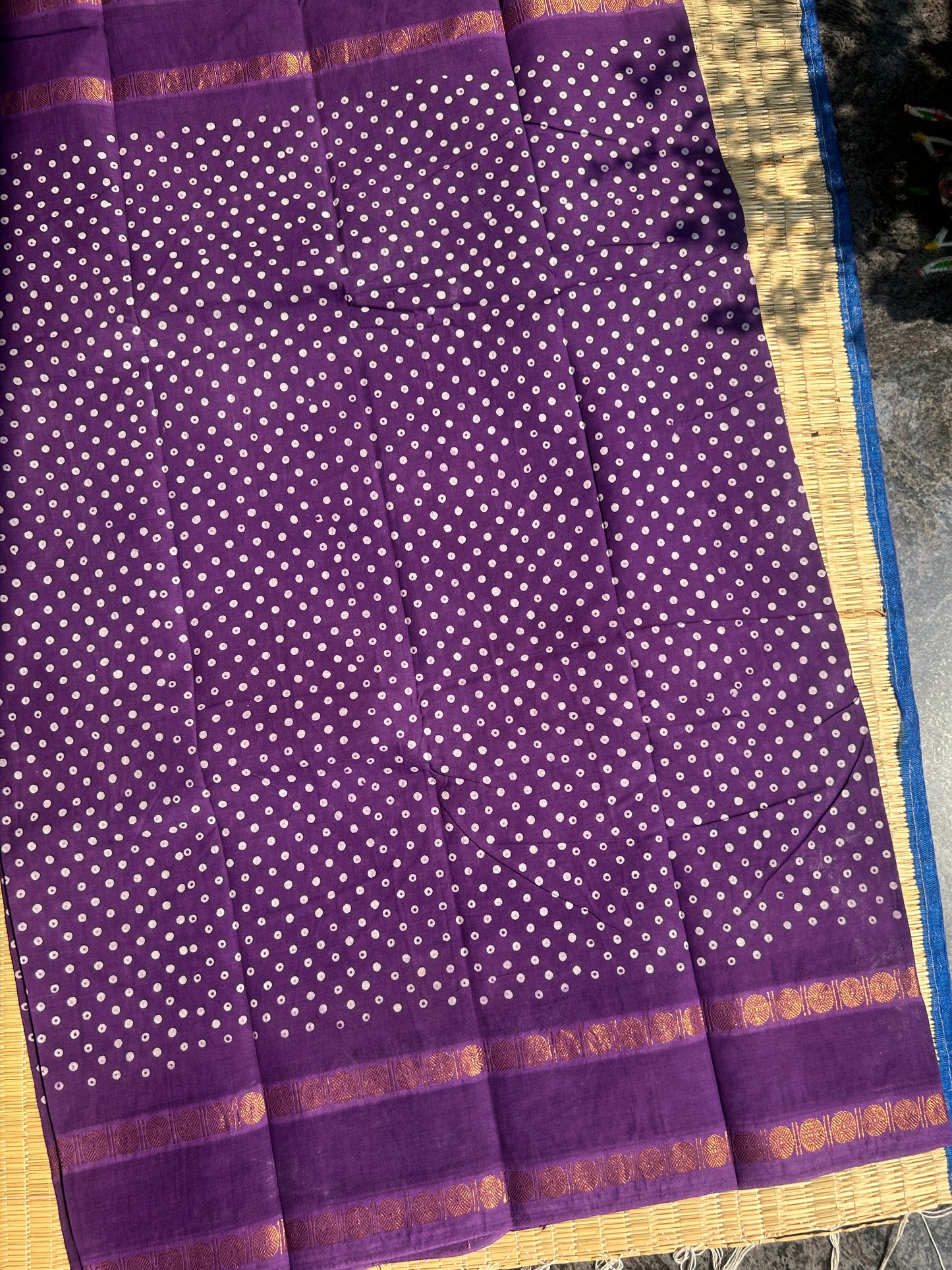 Purple 120 count wax sungudi cotton saree (single dot)